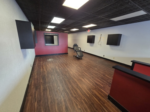Listing Image #6 - Retail for lease at 5100 W Commercial Blvd, #10, Tamarac FL 33319