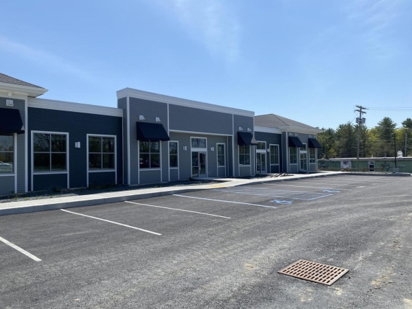 Listing Image #1 - Retail for lease at 400 Maple Road, Slingerlands NY 12159