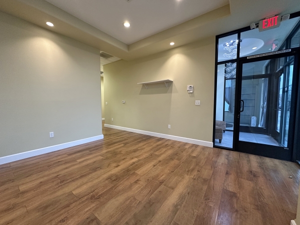 Listing Image #3 - Office for lease at 41250 12th St West #E-1, Palmdale CA 93551