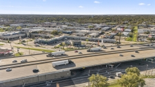 Listing Image #3 - Retail for lease at 9615 Southwest Fwy, Houston TX 77074