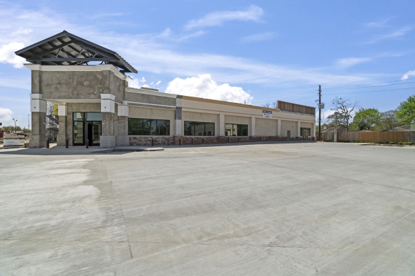Listing Image #3 - Retail for lease at 11502 S Wilcrest Dr, Houston TX 77099