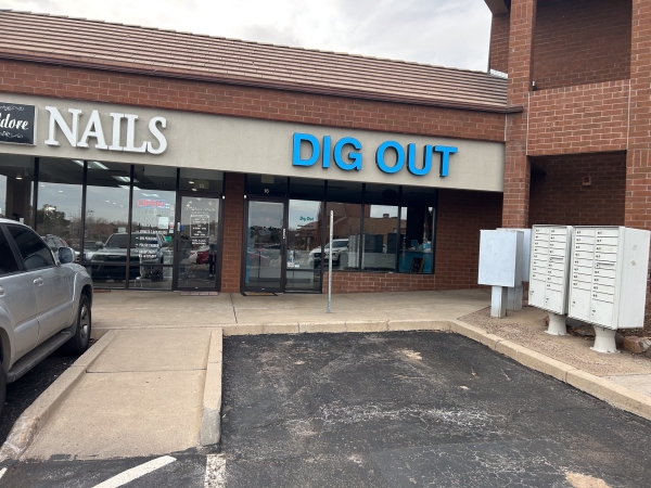 Listing Image #1 - Retail for lease at 10841 Crossroads Dr, Parker CO 80134 Listing Image #1 - Retail for lease at 10841 Crossroads Dr, Parker CO 80134