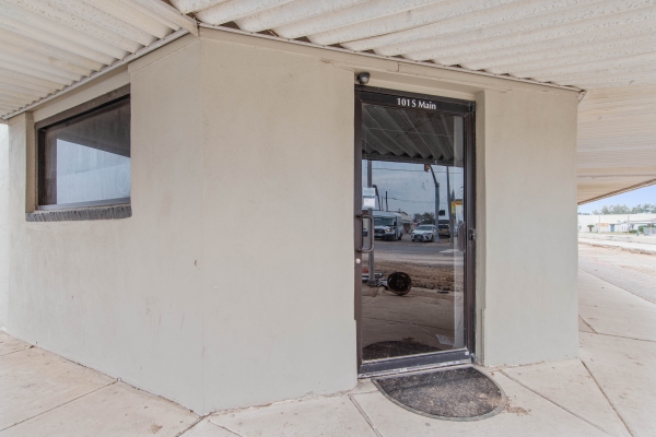 Listing Image #2 - Office for lease at 101 S Main St, La Feria TX 78559