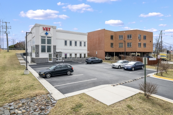 Listing Image #2 - Retail for lease at 45441 Ruritan Circle, Sterling VA 20164