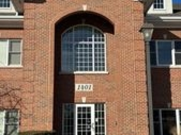 Listing Image #3 - Office for lease at 1401 McHenry Road Unit 124, Buffalo Grove IL 60089