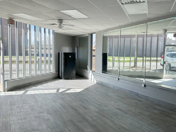Listing Image #2 - Office for lease at 440 N. Front St. Suite 101, Memphis TN 38105
