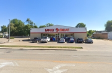 Retail property for lease in Galesburg, IL