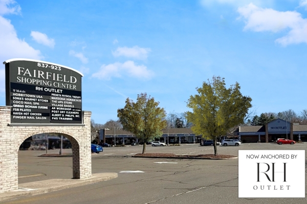 Listing Image #1 - Retail for lease at 869 Post Road, Fairfield CT 06824