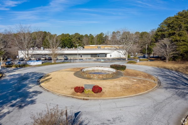 Listing Image #1 - Office for lease at 2121 Fountain Drive, Snellville GA 30078