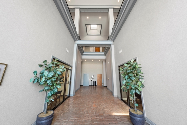 Listing Image #3 - Office for lease at 600 Austin Ave, Waco TX 76701