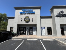 Retail property for lease in Fort Myers, FL