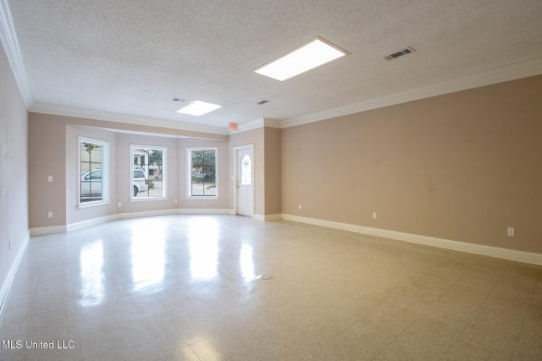 Listing Image #3 - Retail for lease at 2170 E Pass Road, Gulfport MS 39507 Listing Image #3 - Retail for lease at 2170 E Pass Road, Gulfport MS 39507