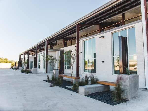 Listing Image #1 - Industrial for lease at Suite 130 - 1019 S Heatherwilde Blvd, Pflugerville TX 78660