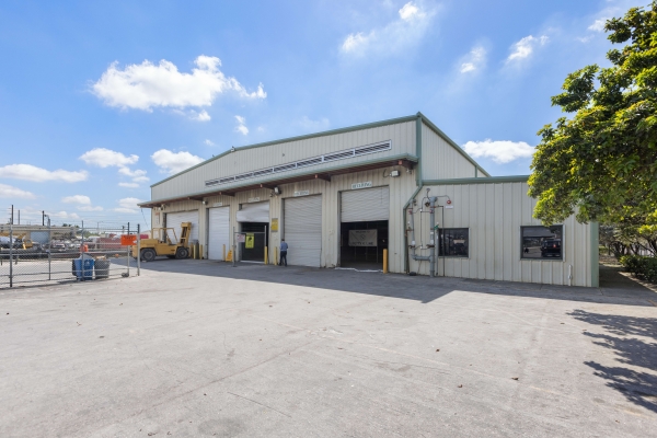 Listing Image #2 - Industrial for lease at 3701 NW S River Drive, Miami FL 33142