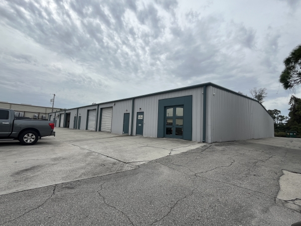 Listing Image #1 - Industrial for lease at 12700 Metro Pkwy., Fort Myers FL 33966