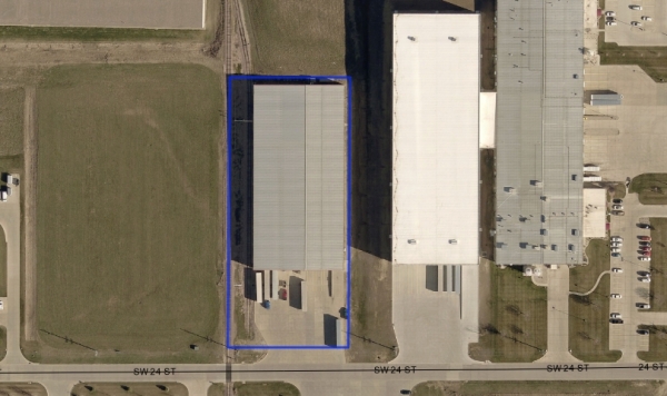 Listing Image #2 - Industrial for lease at 1521 24th St SW, LeMars IA 51031