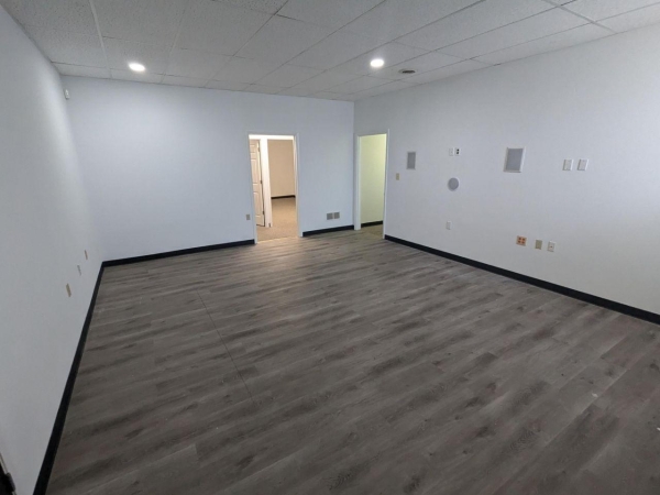 Listing Image #2 - Others for lease at 603 Detroit Street, La Porte IN 46350