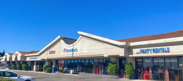 Listing Image #1 - Retail for lease at 2220 MOORPARK ROAD, Thousand Oaks CA 91360