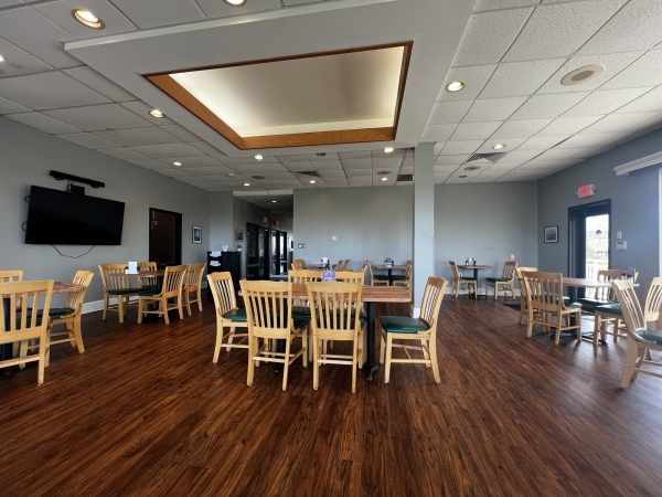 Listing Image #2 - Retail for lease at 204 Bow Cove, Stafford VA 22554