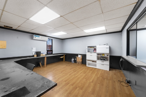 Listing Image #3 - Others for lease at 18-67 42nd Street, Astoria NY 11105