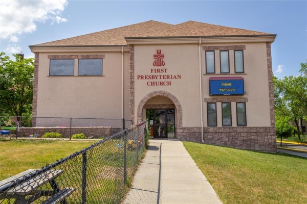 Listing Image #1 - Others for lease at 535 N Ewing St, Helena MT 59601