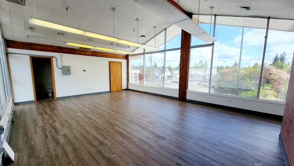 Listing Image #3 - Retail for lease at 143 W Washington Street, Stayton OR 97383
