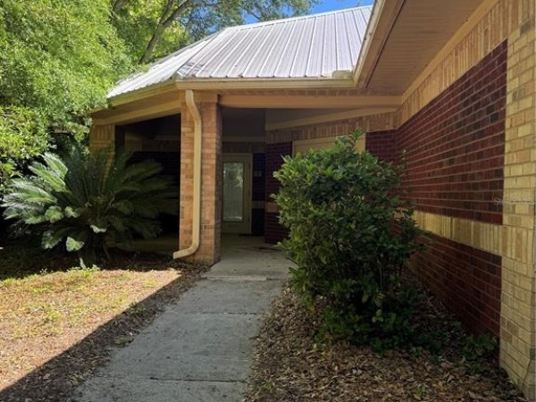 Listing Image #2 - Office for lease at 2114 NW 40th Terrace, Gainesville FL 32605