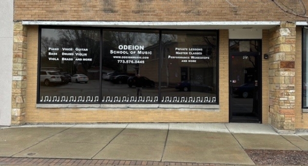 Listing Image #1 - Retail for lease at 4115 W. Oakton, Skokie IL 60076