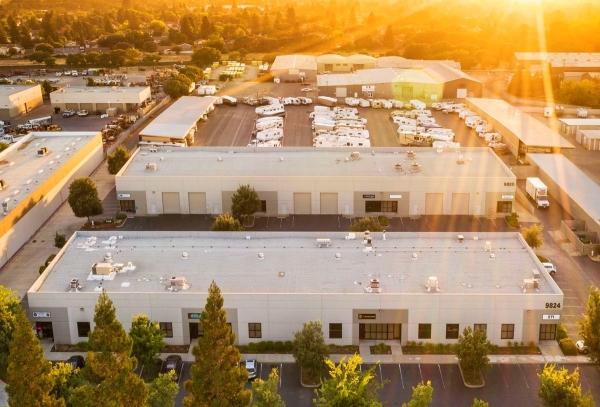 Listing Image #1 - Industrial Park for lease at 9820-9824 Dino Drive, Elk Grove CA 95624