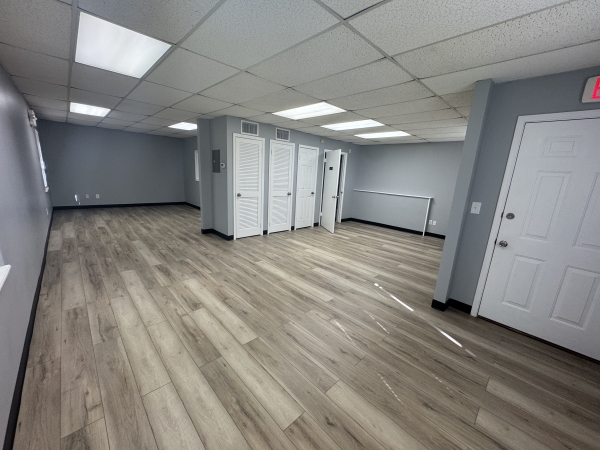 Listing Image #1 - Office for lease at 550 North Balmoral Circle #108/109, Jacksonville FL 32218