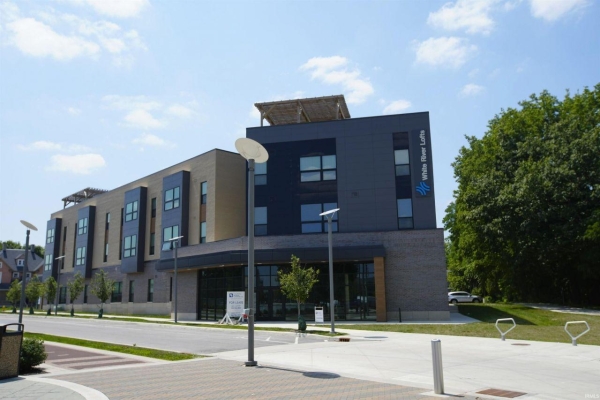 Listing Image #1 - Others for lease at 420 W Washington Street, Muncie IN 47305