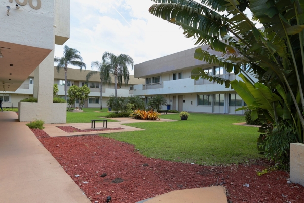Listing Image #1 - Office for lease at 10300 SW 72 st, Miami FL 33157