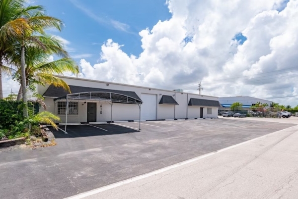Listing Image #1 - Industrial for lease at 610 NE 29th Street, Pompano Beach FL 33062