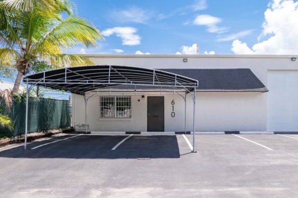 Listing Image #5 - Industrial for lease at 610 NE 29th Street, Pompano Beach FL 33062