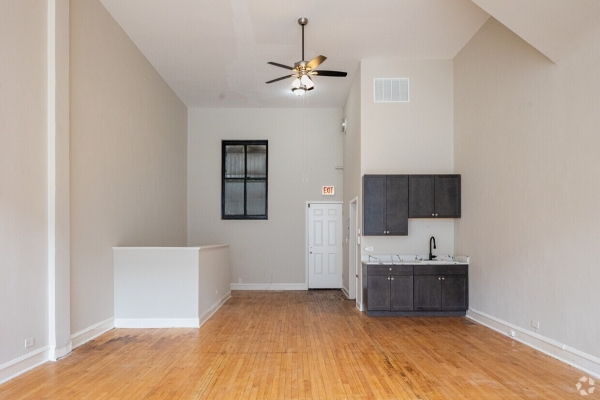 Listing Image #3 - Retail for lease at 5338 W Lawrence, Chicago IL 60630