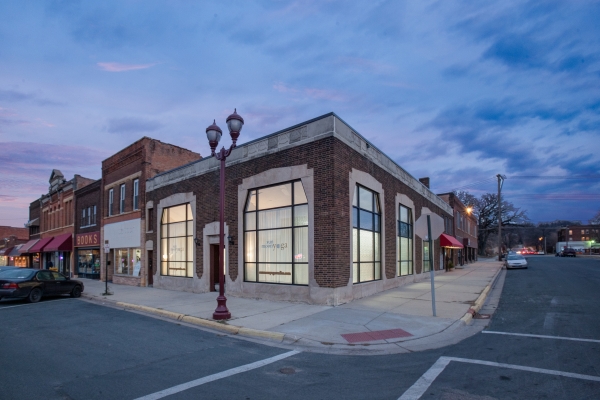 Listing Image #1 - Retail for lease at 635 S Front St, Mankato MN 56001