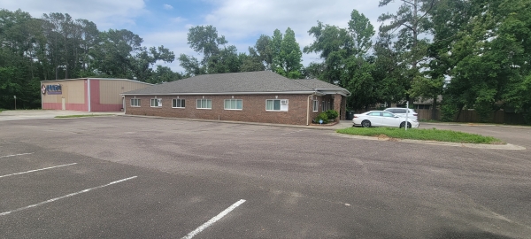 Listing Image #2 - Office for lease at 106 Growden Ln, Ladson SC 29456