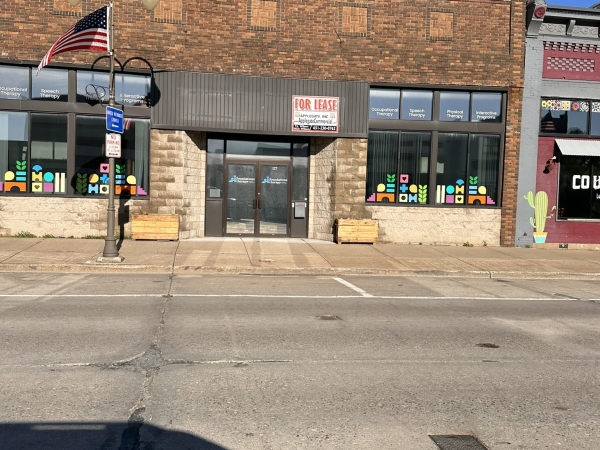 Listing Image #2 - Office for lease at 127 S Knowles Ave, New Richmond WI 54017