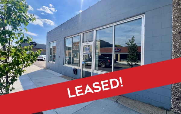 Listing Image #1 - Retail for lease at 622 N Riverfront Dr, Mankato MN 56001
