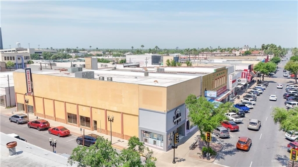 Listing Image #1 - Retail for lease at 124 S Main Street #120, McAllen TX 78501