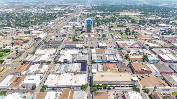 Listing Image #2 - Retail for lease at 124 S Main Street #120, McAllen TX 78501