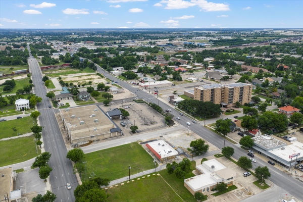 Listing Image #3 - Retail for lease at 15 N 7th St, Temple TX 76501