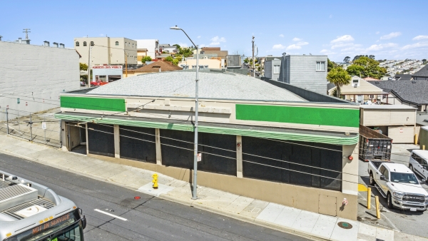 Listing Image #1 - Retail for lease at 6232 Mission Street, Daly City CA 94014
