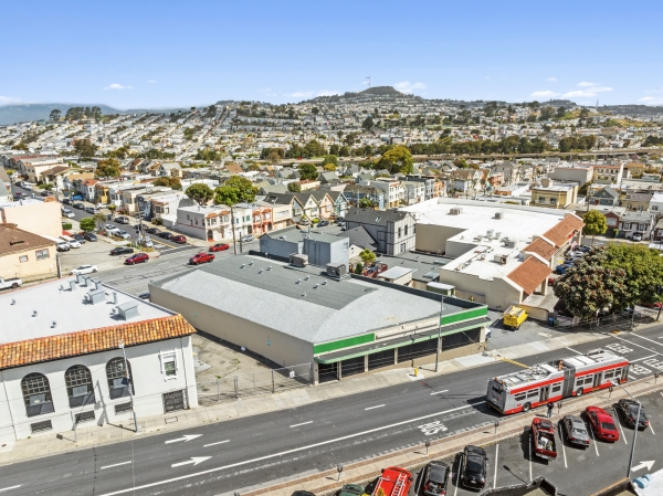Listing Image #3 - Retail for lease at 6232 Mission Street, Daly City CA 94014