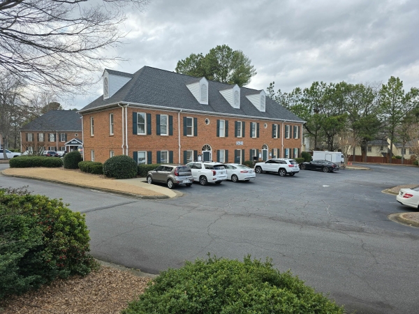 Listing Image #3 - Office for lease at 2623 Sandy Plains Rd, Suite 202, Marietta GA 30066
