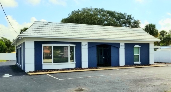 Listing Image #1 - Office for lease at 5607 26th St. W., Bradenton FL 34207