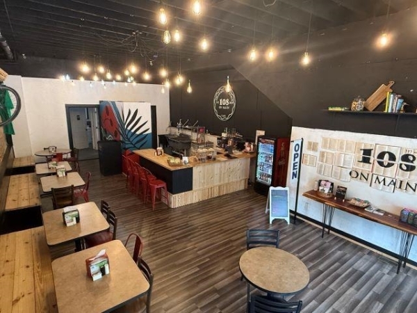 Listing Image #2 - Others for lease at 108 E Main Street, Horse Cave KY 42749