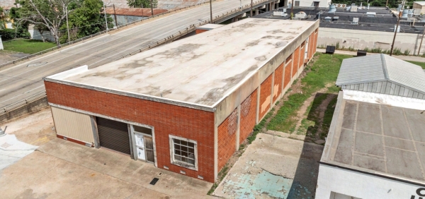 Listing Image #1 - Industrial for lease at 1702 Franklin Ave, Waco TX 76701