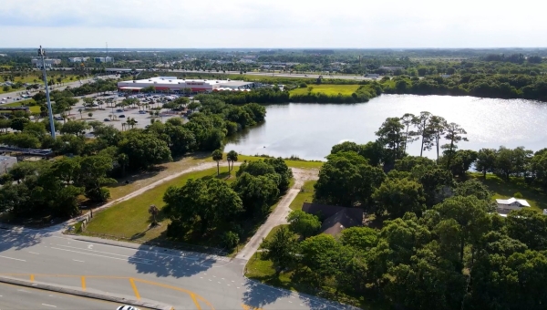 Listing Image #2 - Others for lease at 2511 S Jenkins Rd, Fort Pierce FL 34947