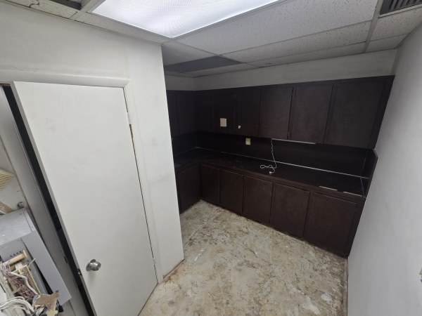 Listing Image #3 - Office for lease at 101-123 N State Rd 7, 101, Margate FL 33063